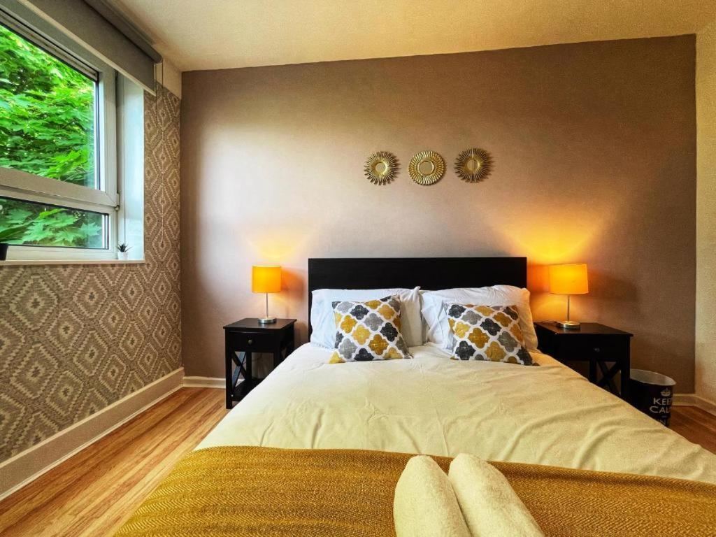 Appartamento Tom Place In Mile End - 2 Double Beds, 1 Bunk Bed, Max 6, Spacious, Ideal For Families