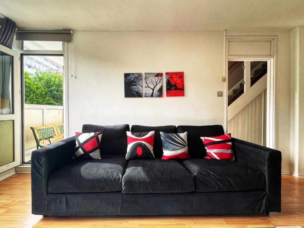 Appartamento Tom Place In Mile End - 2 Double Beds, 1 Bunk Bed, Max 6, Spacious, Ideal For Families *